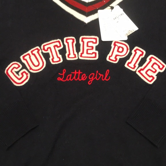 Tween Girls  v-neck Sweater - Picture 2 of 3